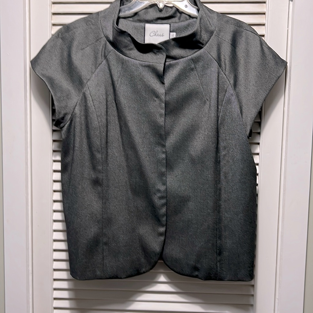 Chaus Sleeveless Jacket